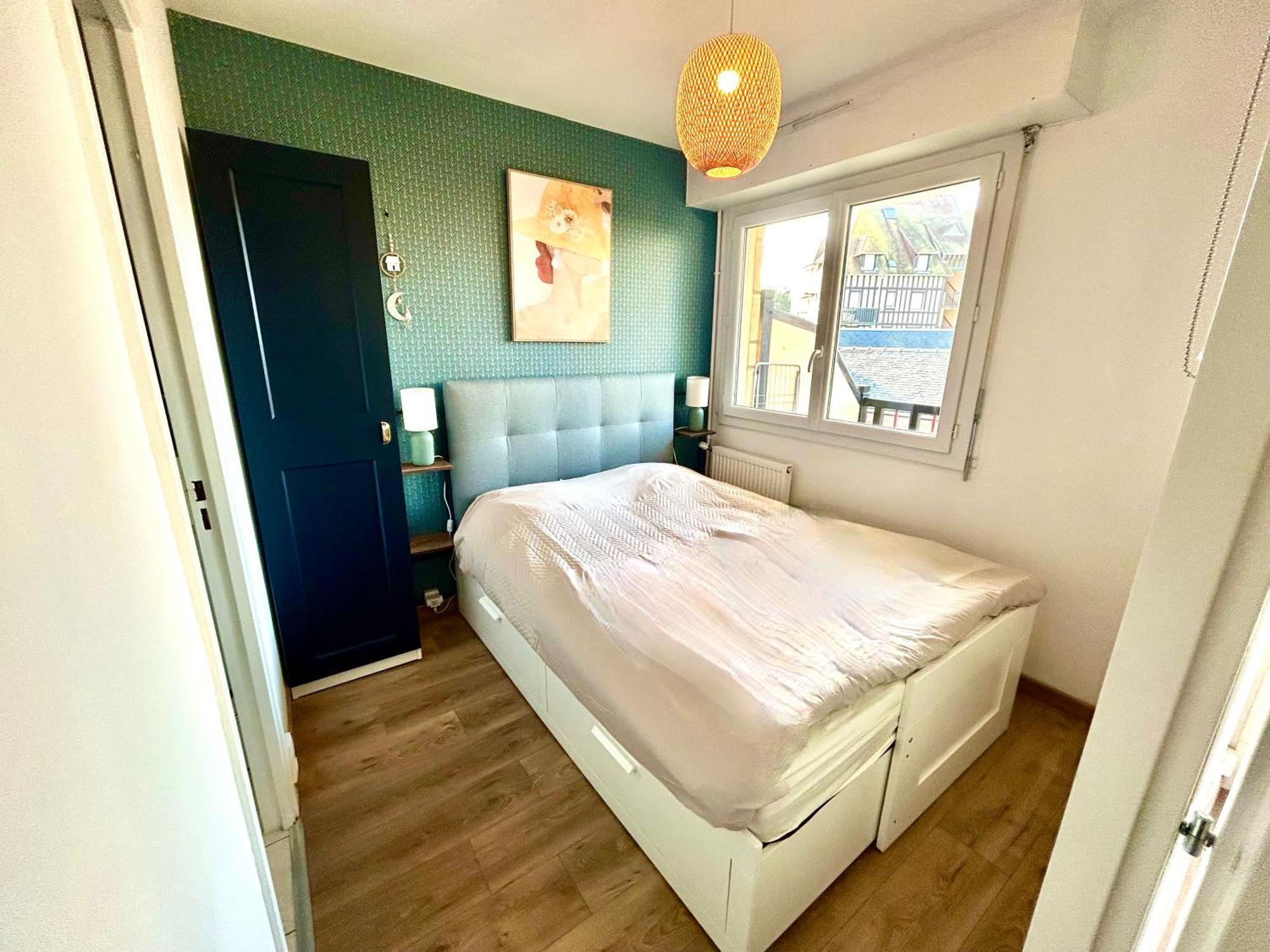 Magnifique Appartement Vue Mer A 50 M De La Plage Villers-sur-Mer Exteriör bild
